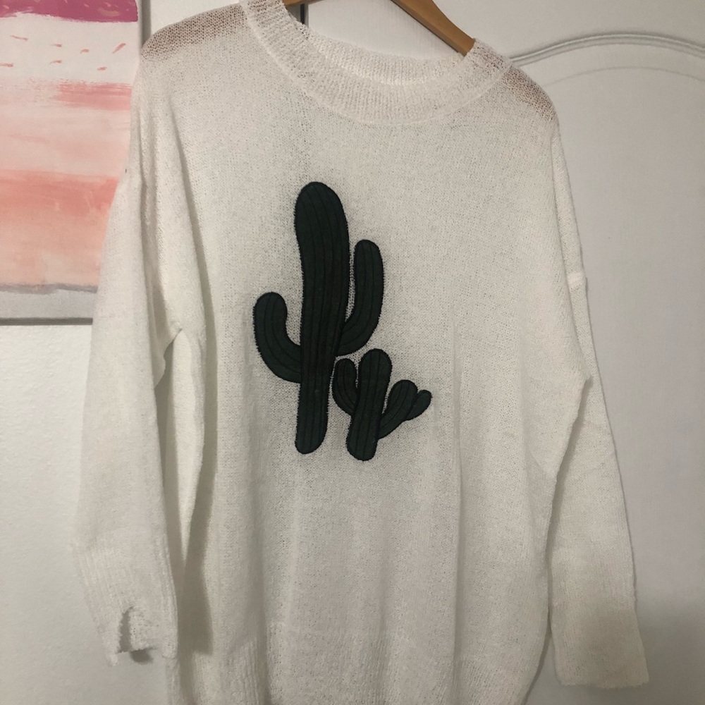 Sweater - Picture 6 of 6